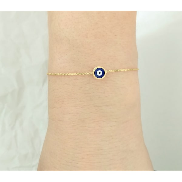 Small evil eye bracelet, Blue Evil charm Jewelry, Gold Dainty protection bracelet for women, malocchio /  B409h