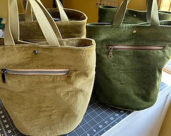 Quarry tote large with matching zipper bag