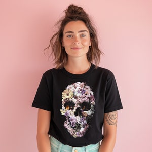Damen Blumen Shirt, Unisex Schädel stückgefärbtes T-Shirt, Halloween-T-Shirt Geschenk, Gothic Schädel-T-Shirt Geschenk für sie