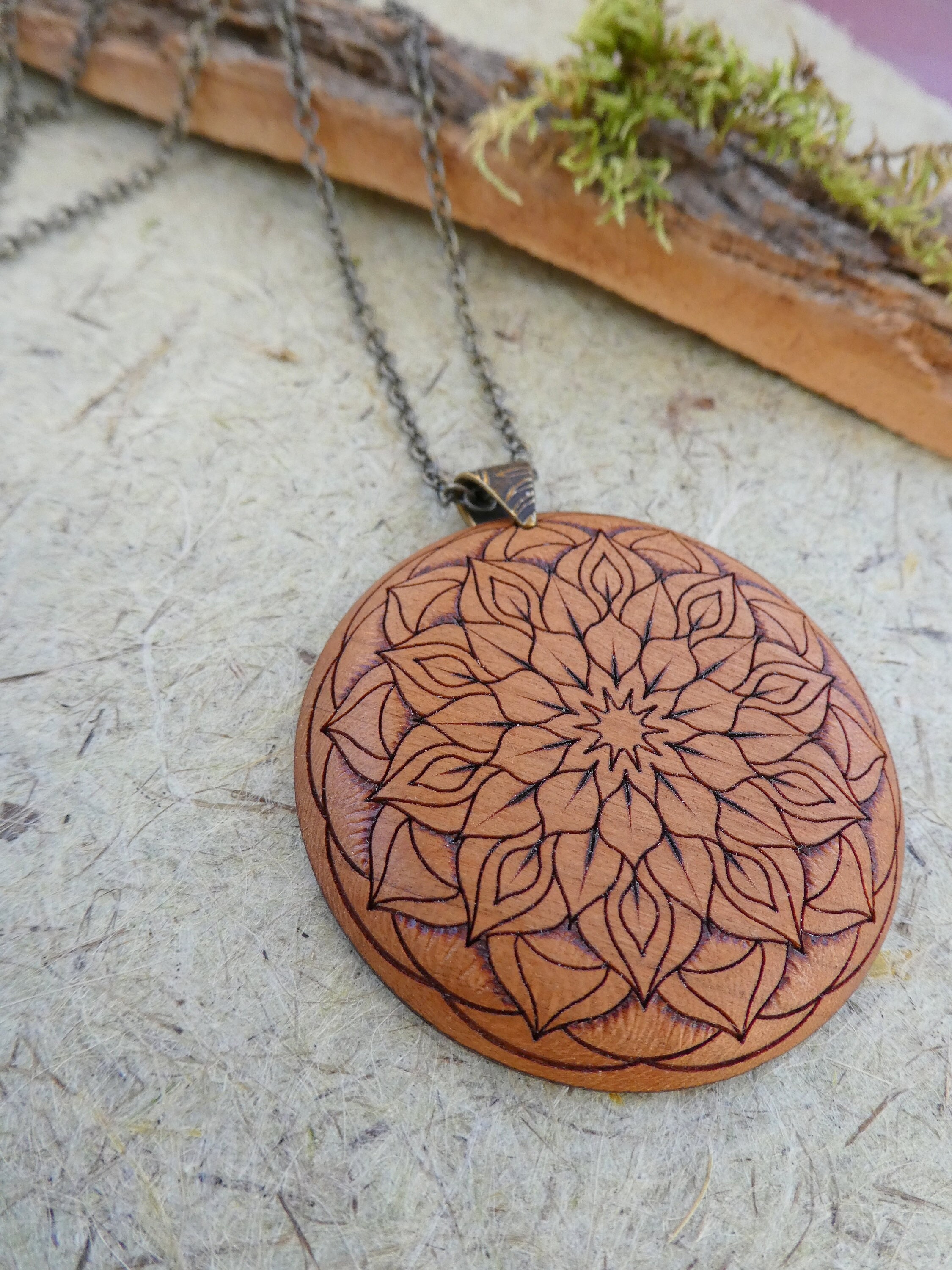 Mandala Necklace Pendant Sacred Geometry Wooden Pendant - Etsy Nederland