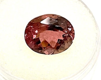 Natural Tourmaline Gemstone.  4.91cts, Oval cut, 9.5 x11.7, Almost loupe clean