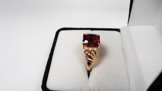 14kt. Gold, Spessartite Garnet Ring. Set in a 14k… - image 4