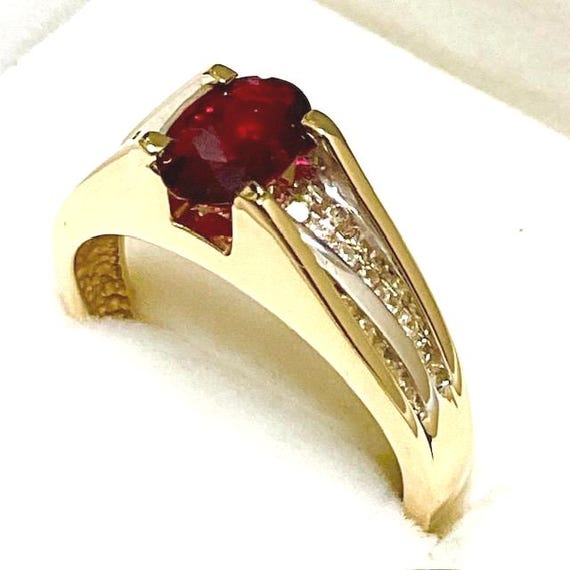 Madagascar Ruby Ring: 14kt Gold & Diamond Accent,… - image 7