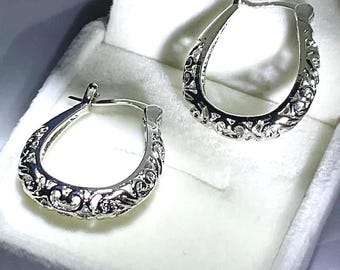 Sterling Silver 925 hoop earrings.  Natural, 1 inch drop, Filigree workmanship.