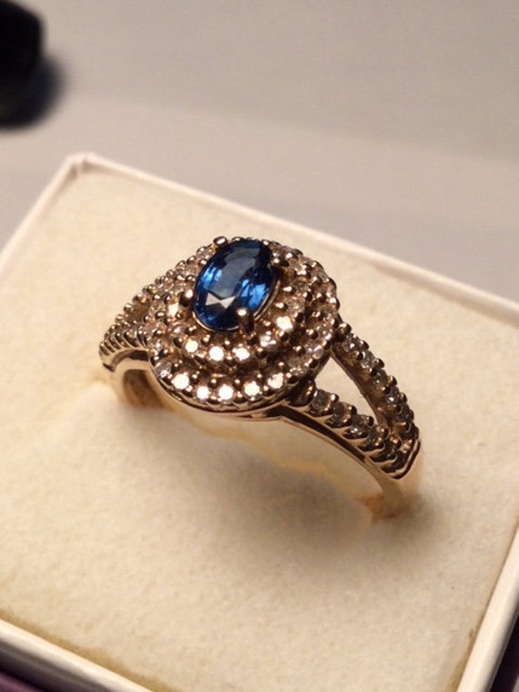 Gold Sapphire Ring. A 38pt. Sapphire in a 10kt Go… - image 3