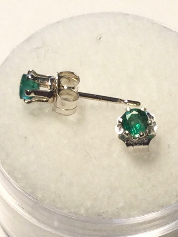 Genuine 3.5mm. Emerald Posts. Nice Natural Emeral… - image 2