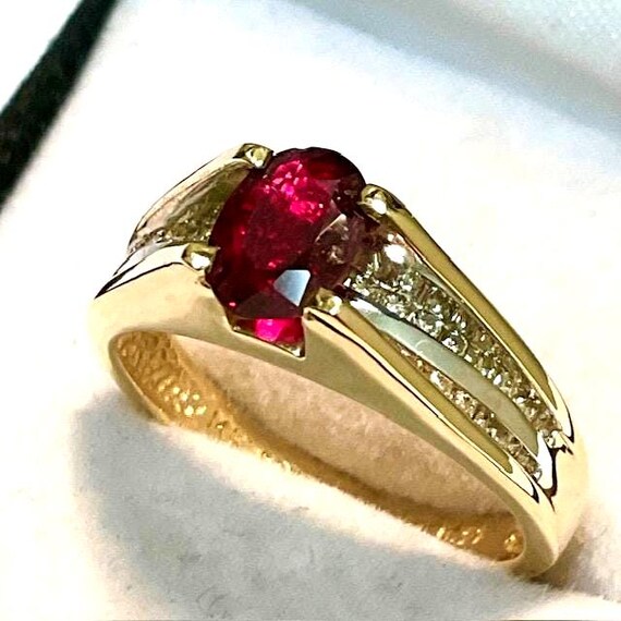 Madagascar Ruby Ring: 14kt Gold & Diamond Accent,… - image 1