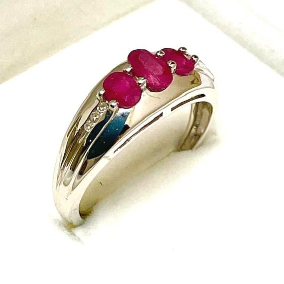 14kt. Gold Natural Ruby Ring.