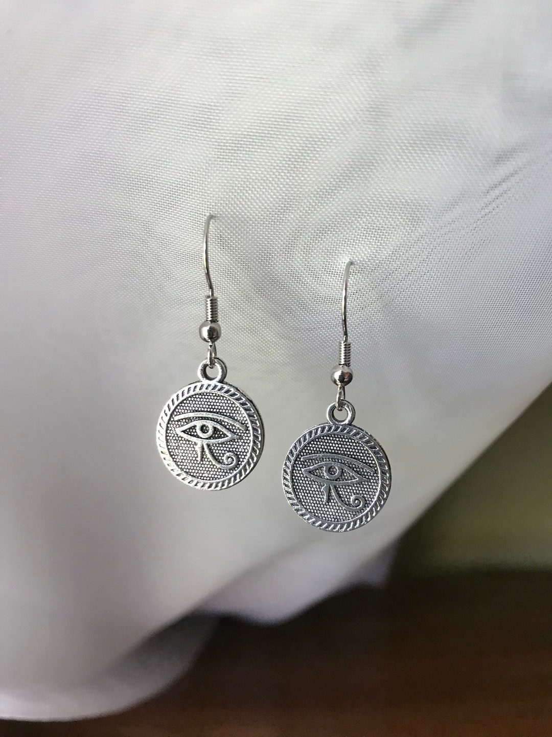 Plata Ojo de Horus Pendientes pendientes de inspiración Etsy España