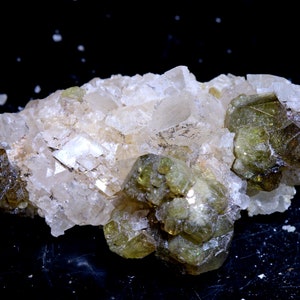 56.75 CTS TOURMALINE Natural Rough RG-6550
