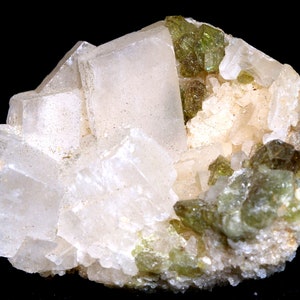 140.90 CTS TOURMALINE Natural Rough RG-6539