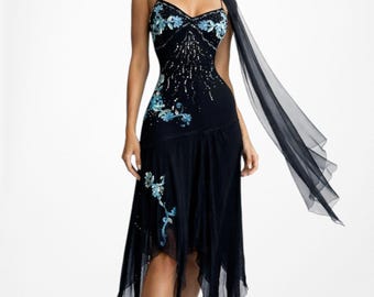 Vestido de cóctel midi vintage de seda con volantes asimétricos, con cuentas y flores en azul y negro