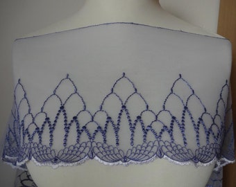 Tüll Spitze bestickt elastischt,Spitzenborte,embroidered lace trim, strechy in blau weiß 19cm Breit