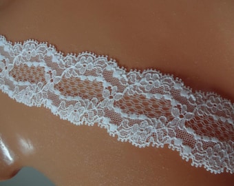 Französische nicht elastische Spitzenborte,spitze,lace,trimm in weiß 2×4,5cm breit 1.99E/m