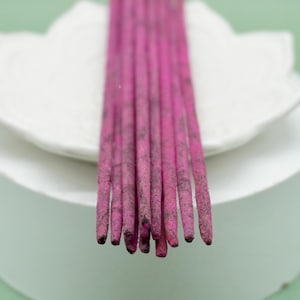 Southern Magnolia Hand Rolled Natural Incense Sticks