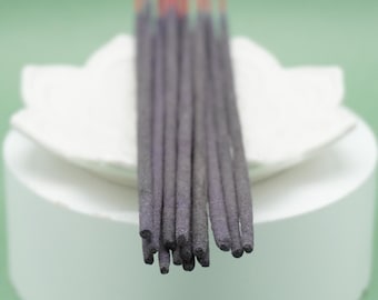 Blue Lotus & Oud Hand Rolled Natural Incense Sticks