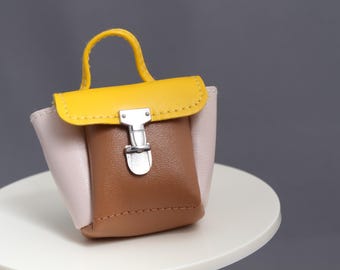 1:6 scale miniature purse  dollhouse miniatures dollshouse rement office ladies girls in the city