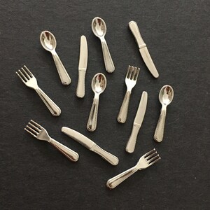 1:12 - 1" Scale Dollhouse Miniature Silverware In Silver - Kitchen - Foto 7
