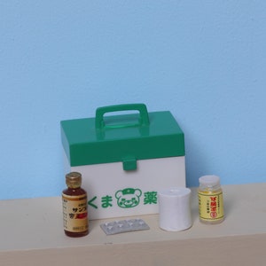 1:6 Scale First Aid Kid Medical Medicine Dollhouse Miniatures - Etsy