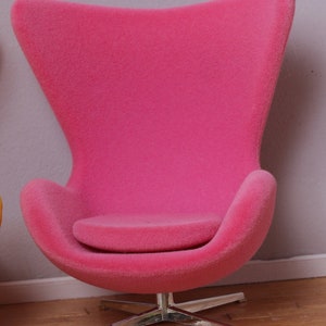 1:12 Scale Mid Century Modern Designer Egg Chair Dollhouse Miniature Statement Chair PINK