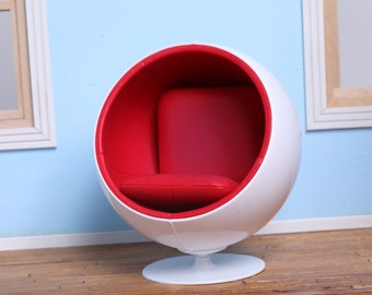 1:12 Scale Red Chair Egg Mid Century Modern Dollhouse Miniature