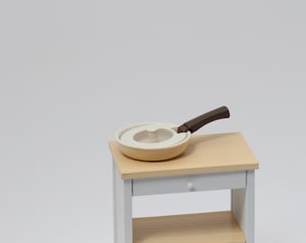 1/6 scale miniature Frying Pan Flipper Plate Dollhouse Miniatures 1:6 Scale Re-Ment Re ment rement Cooking Kitchen