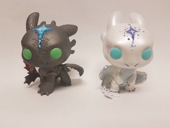 light fury funko pop 10 inch