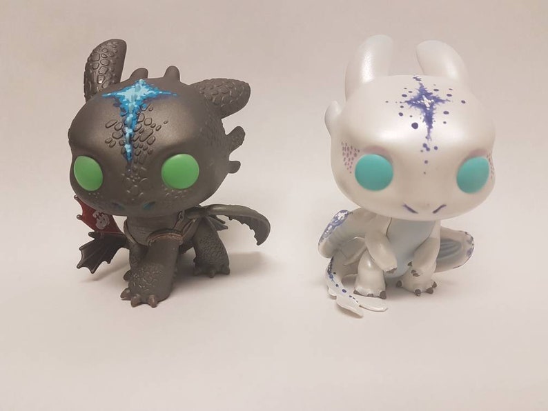 Custom Light Fury/Toothless Alpha Funko Pop Set Glow paint | Etsy