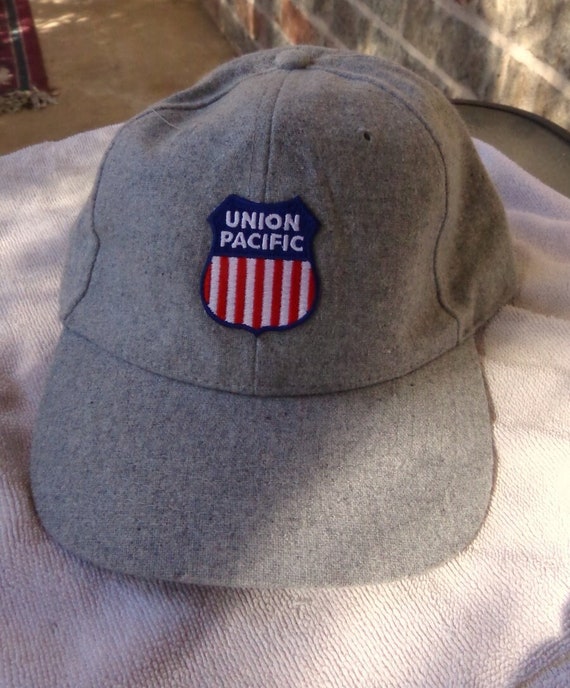 Classy Adult Wool-blend Union Pacific 