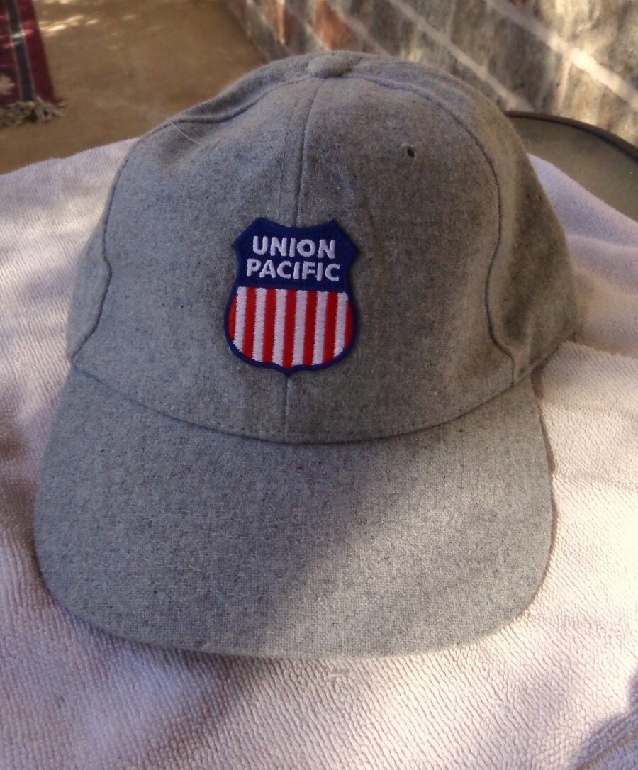 Classy Adult Wool-blend Union Pacific 