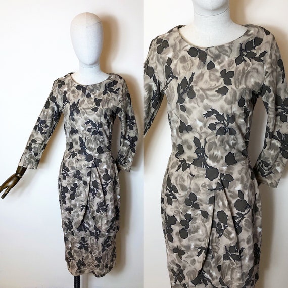 1940’s Original Vintage Floral Brown Day Dress Siz