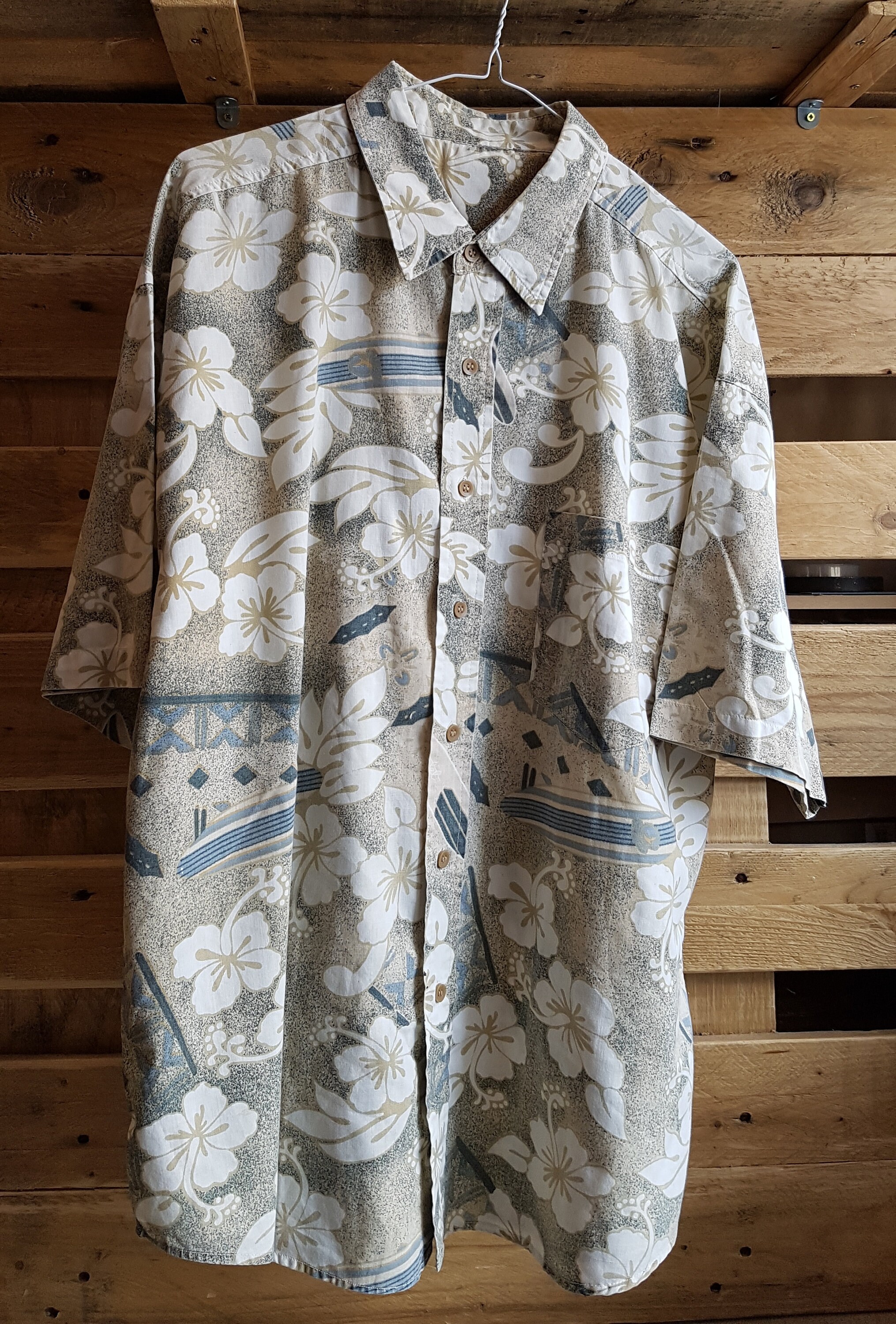Image of Vintage Mens 1980S Funky Surfboard Hawaiian Shirt -Large - Tropical/Surfer -Quality Menswear
