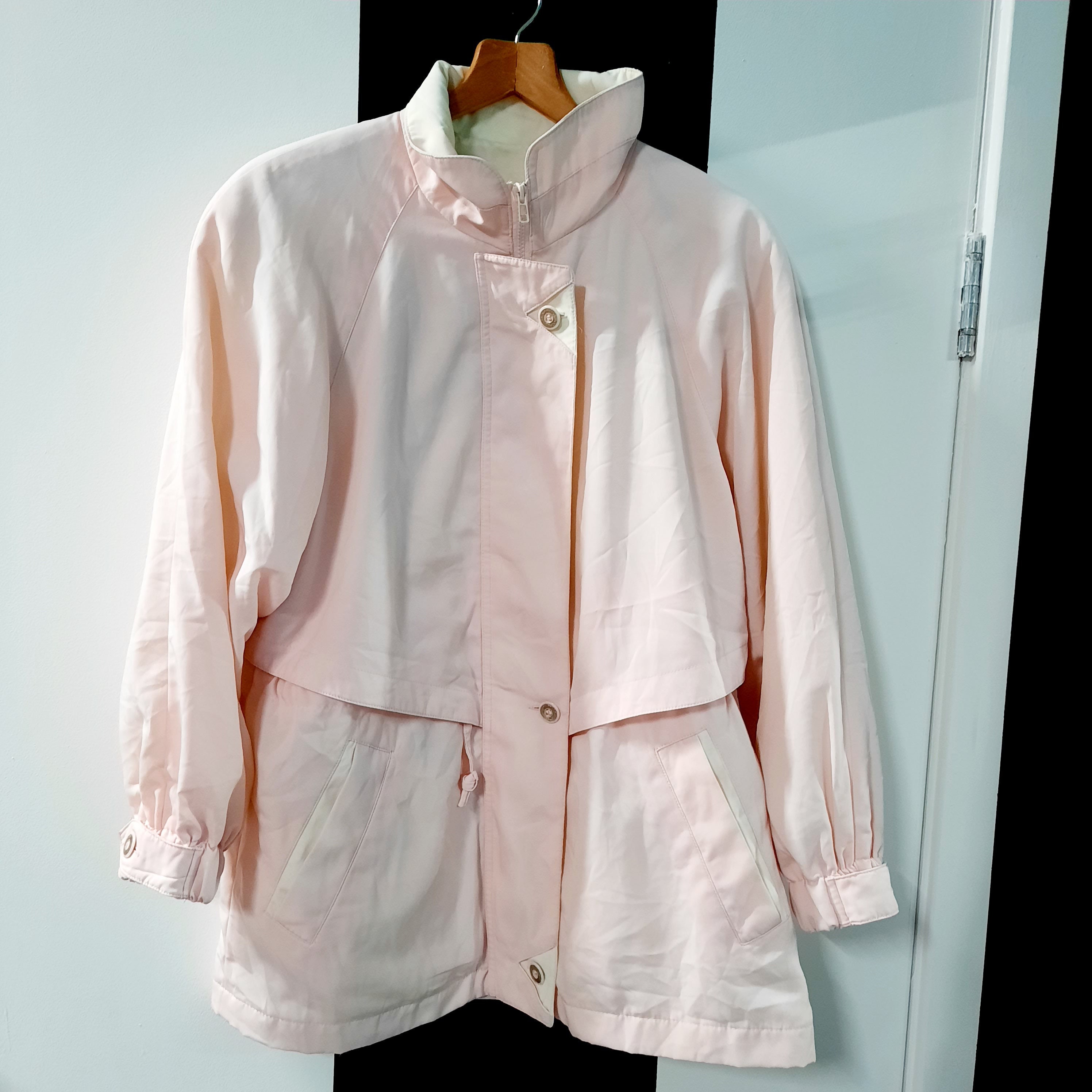 Image of Vintage Womens S Pale Pink Mac/Overcoat - Medium Price Reduced Oversize Raincoat/Windbreaker -Quality Retro Fashion