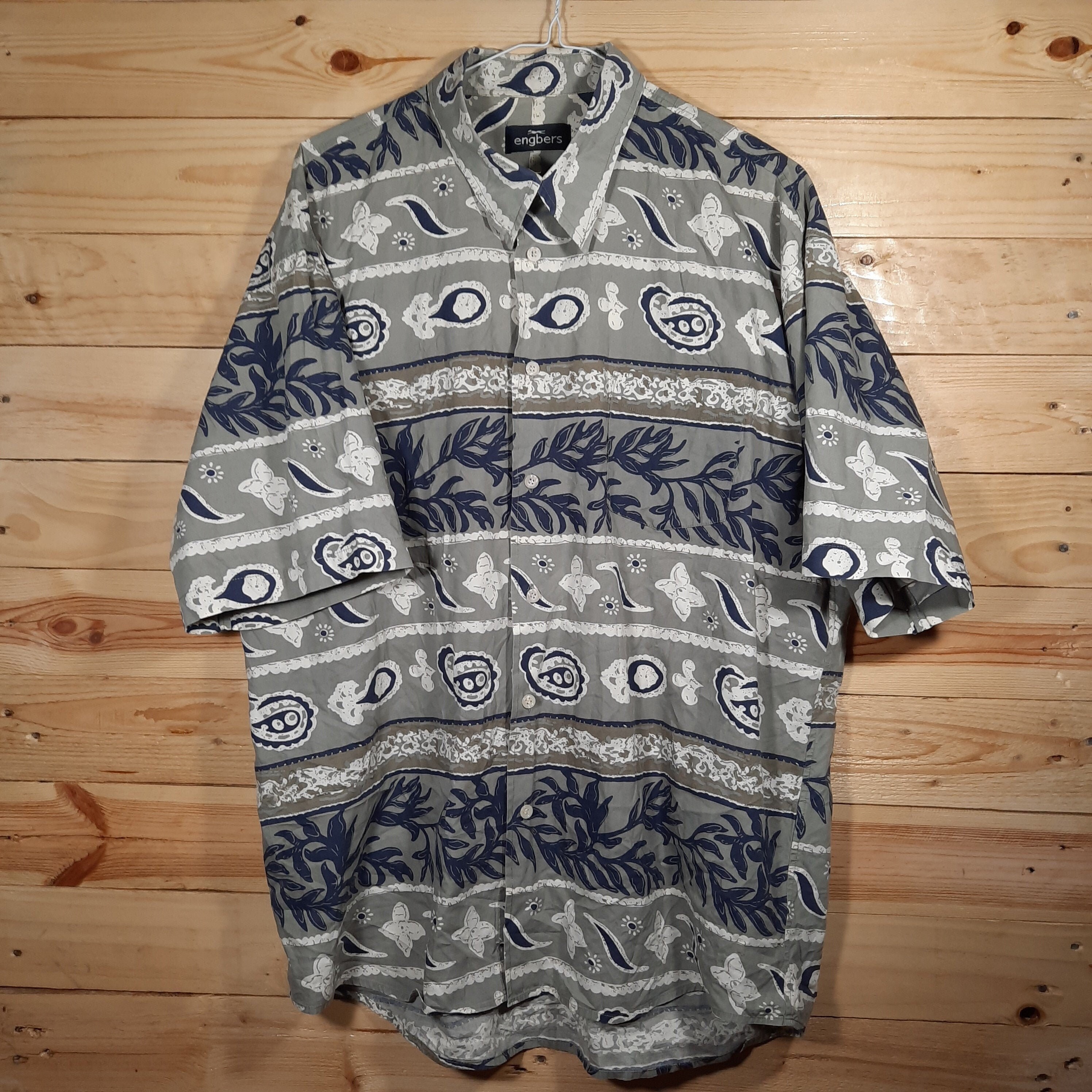 Image of Vintage Mens 1990S Grey&navy Paisley Striped Hawaiian Shirt - Xl Crazy Print -Quality Menswear