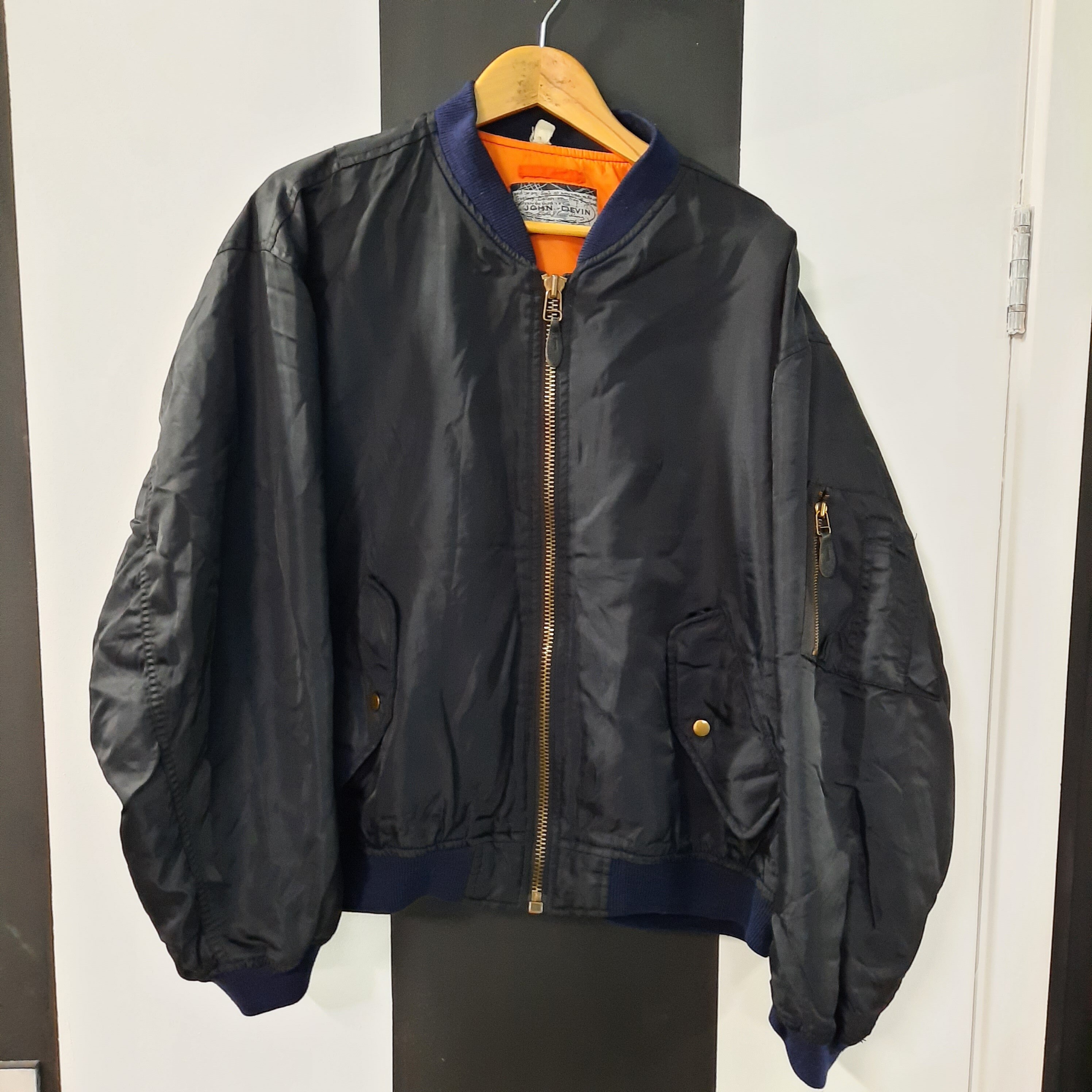 Image of Vintage Mens Black & Orange Bomber Jacket W. Blue Collar Xl Padded/Puffer -Quality Retro Fashion