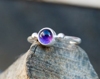 Amethyst sterling silver ring - Purple stone ring