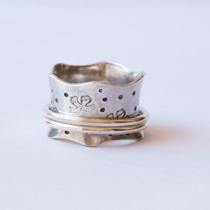 Sterling silver ring - Spinner ring