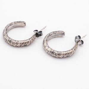 Textured open circle hoops - Medium silver hoops