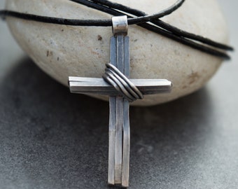 Men's cross necklace, Silver cross handmade, Unique men's cross, Rustic men's cross, men's cross pendant, Faith jewelry, Cool men's cross