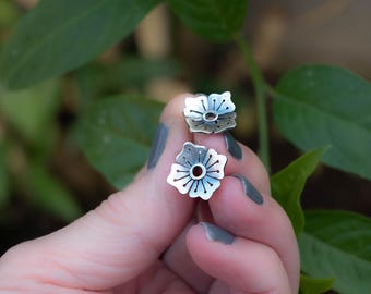 Small Floral Stud Earrings, Sterling Silver 925, Oxidized Studs, Minimal Boho Jewelry