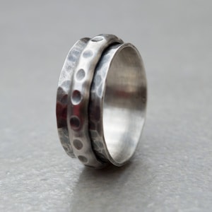 Spinner ring, Textured spinner ring, Meditation ring, Silver spinner ring, Anxiety ring, Handmade ring, Sterling silver 925, Unisex spinner