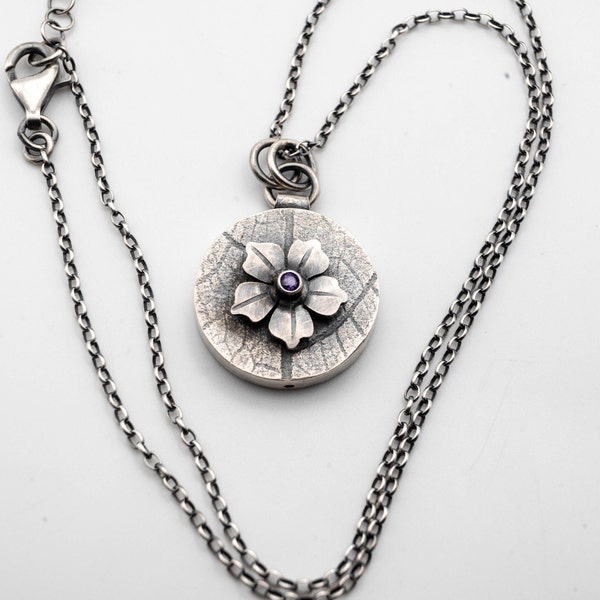 Flower necklace - Artisan silver necklace pendant