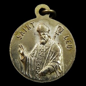 Saint Leu St Lupus Loups Troyes Bishop Karo Vintage Medal Sacred Heart Lasserre