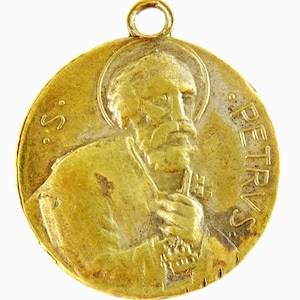 St Peter Saint Pierre Vintage Medal Papal Pendant Pius XI 1920s 30s