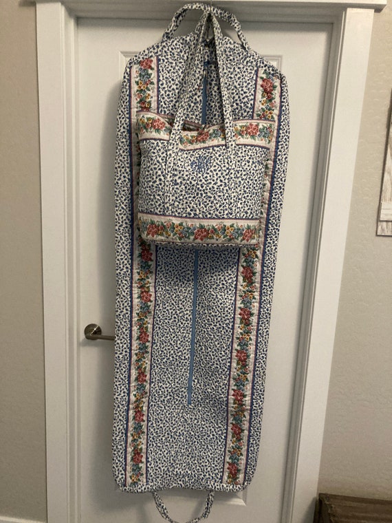 Vera Bradley Garment Bag & large travel tote  Del… - image 1