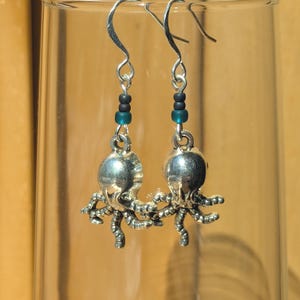 Octopus Earrings, Octopus Jewelry, Octopus Gift, Silver Octopus Charms, Octopus Charms, Cute Octopus Earrings, Cute Octopus Gift