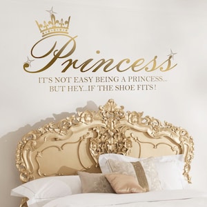 Princess Crown Shoe Quote Art Decal Girl Bedroom Vinyl Wall Sticker Decoration