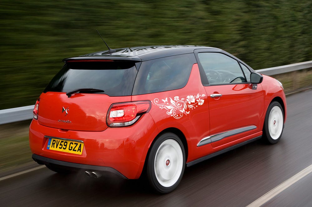 Adesivi Decorativi Auto Personalizzati 2 Adesivi Auto Farfalla E Fiore In Vinile, Decorazione Auto Grafica Per Personalizzare 2x Adesivi Fiori Per Vetri - Foto 10