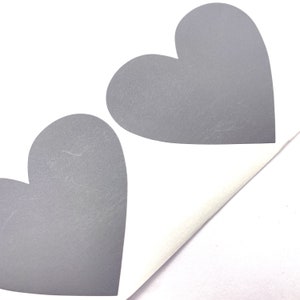 Lot de 24 grands autocollants gris coeurs à gratter, 8 cm - EMB1152