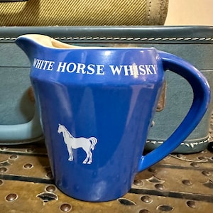 年末のプロモーション特価！ Wade White Horse - Etsy コレクション